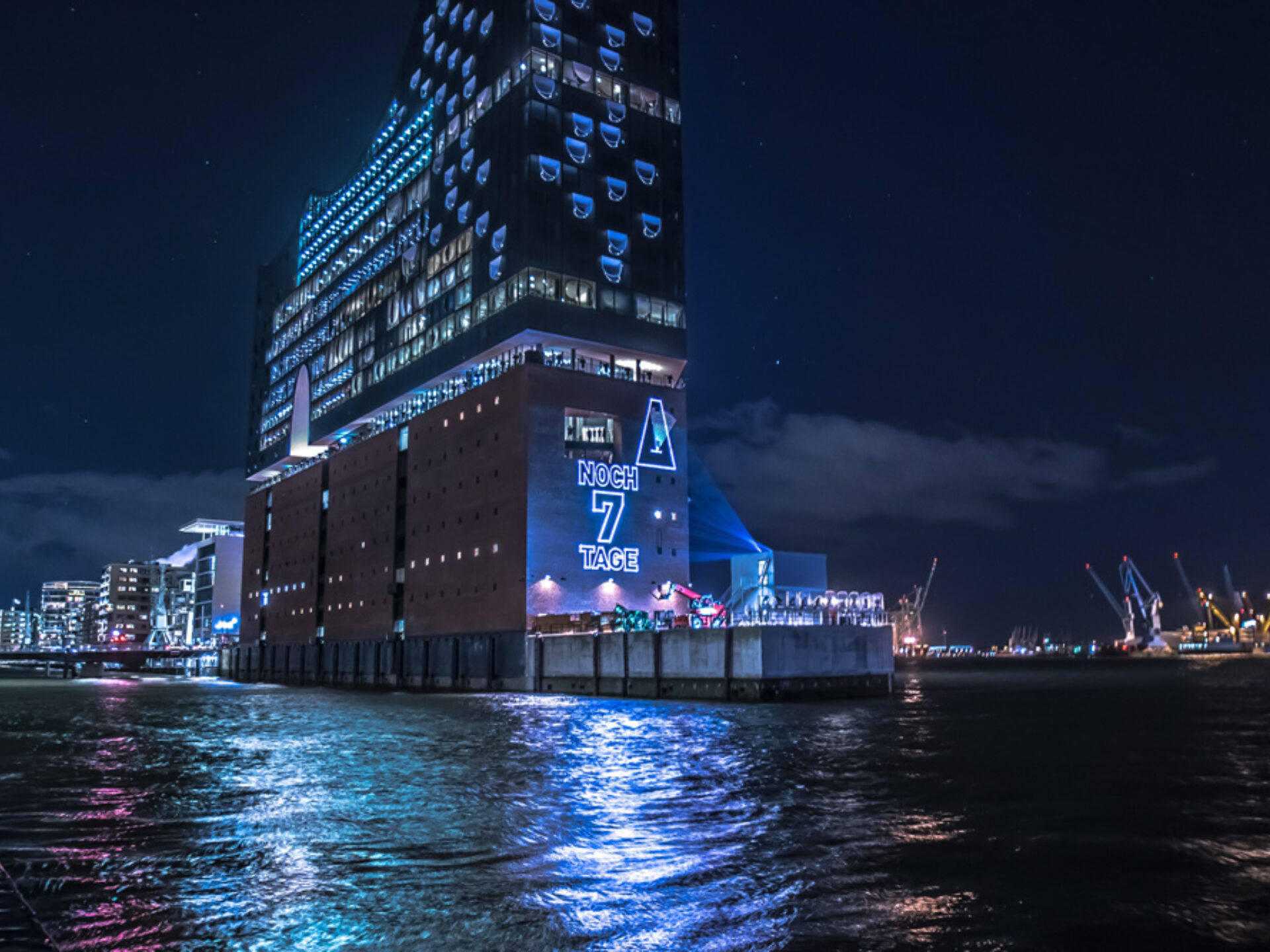 Laserfabrik Elbphilharmonie Opening 01